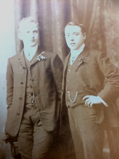 JF and Robert at the wedding of JF in 1908
